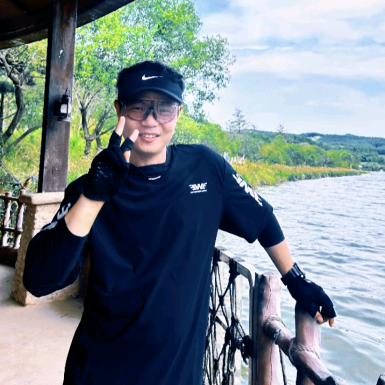 大连❤小哥🎣