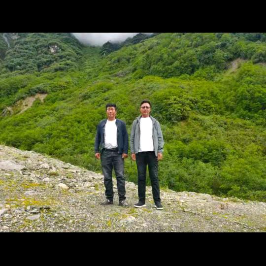 玛瑙红