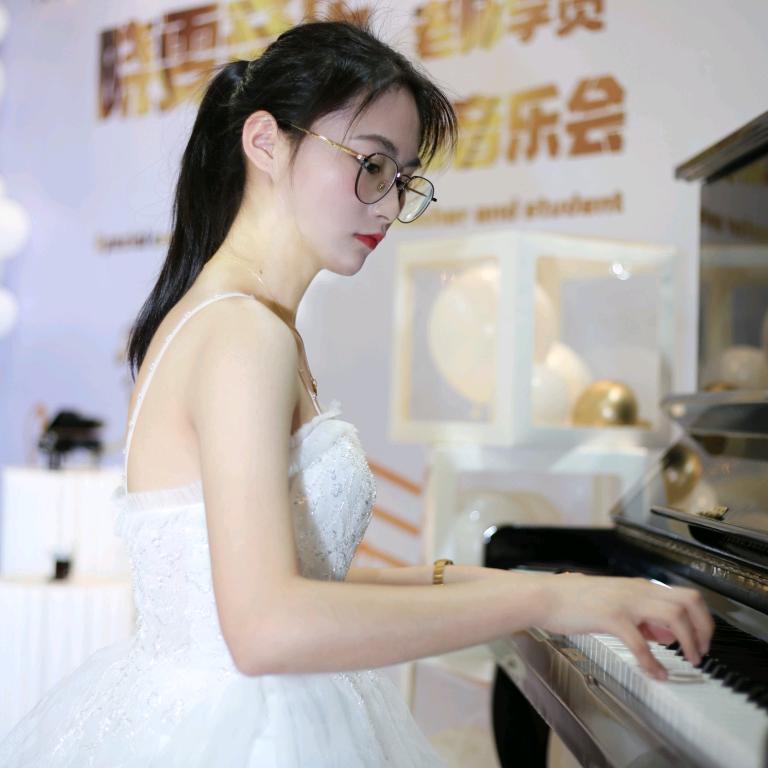 东莞长安晓雯音乐（张老师）