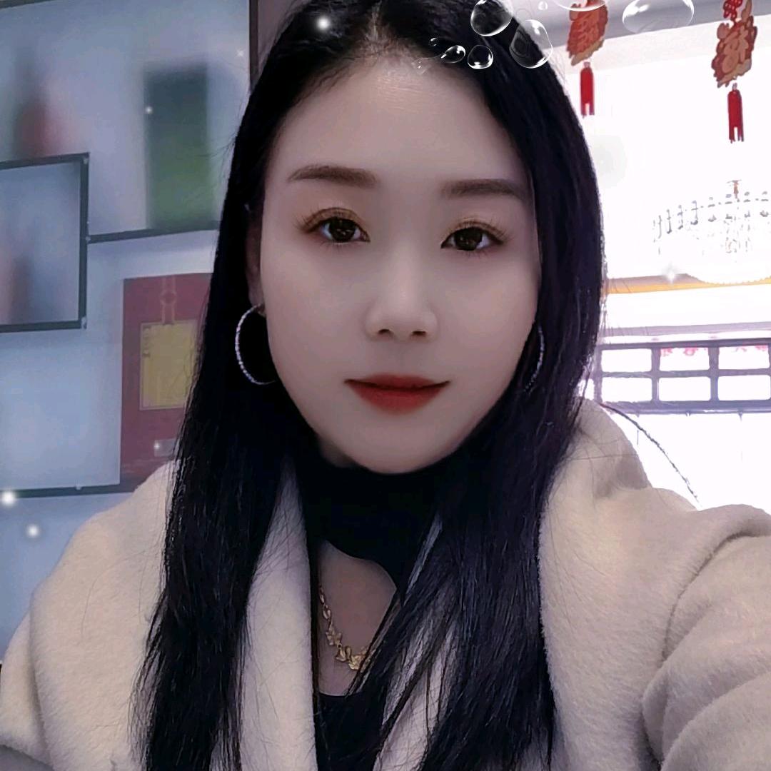 朵妍秀品牌化妆品免费培训，专业手法