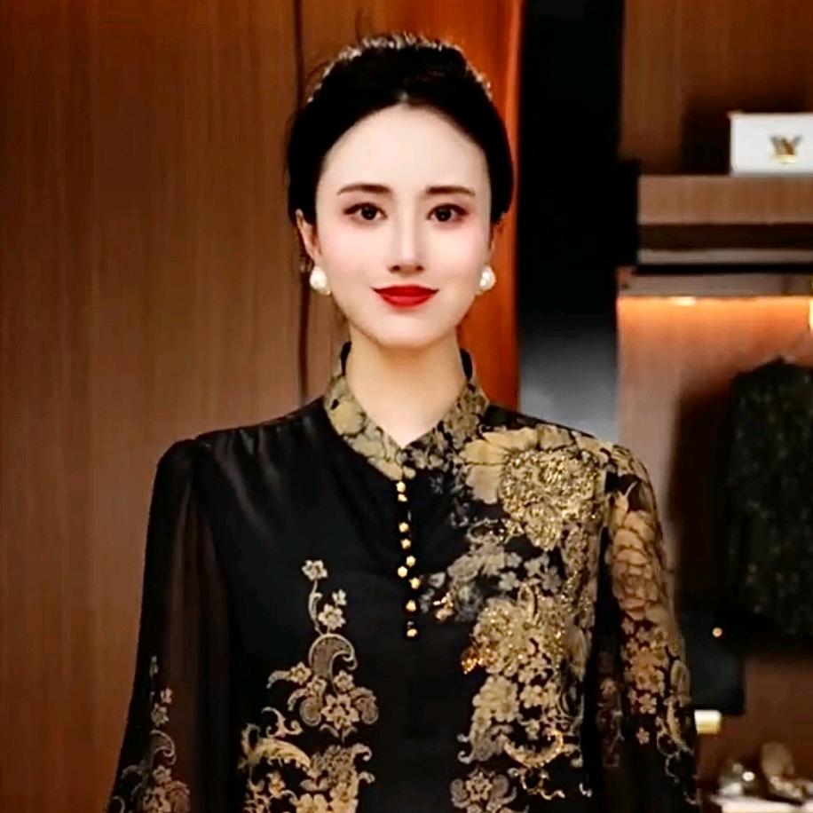深圳芯姐原创服饰