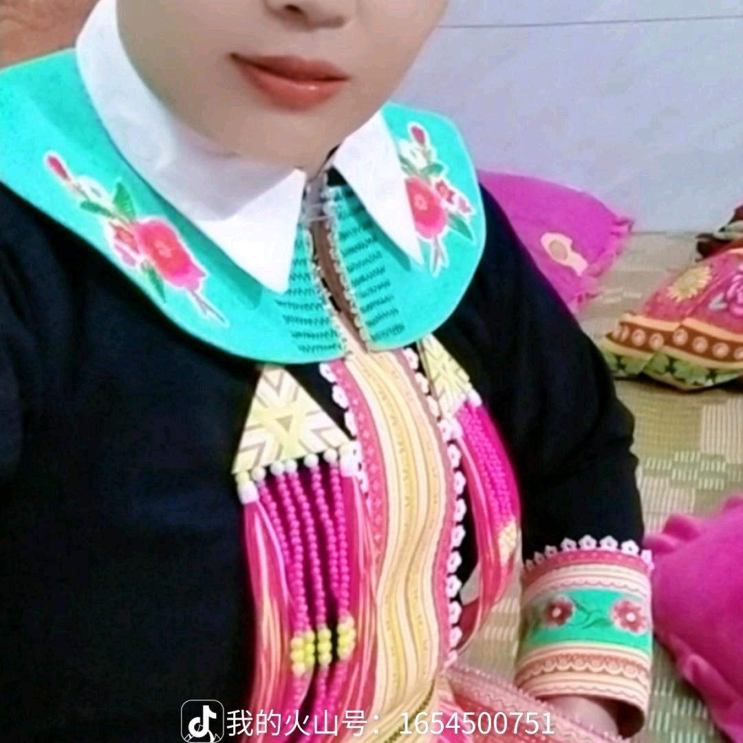 莫名小姐