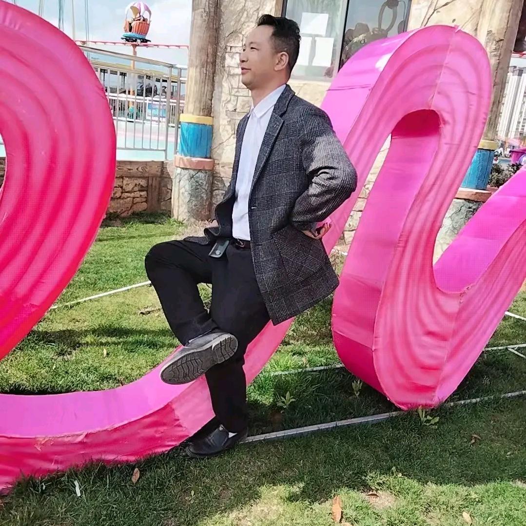 云南昆明亚伦