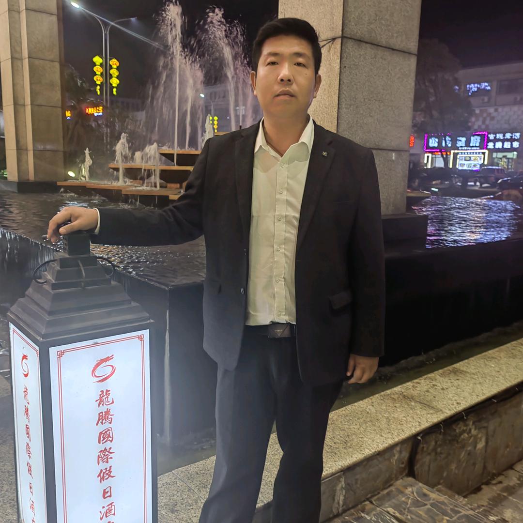 鹏塬
