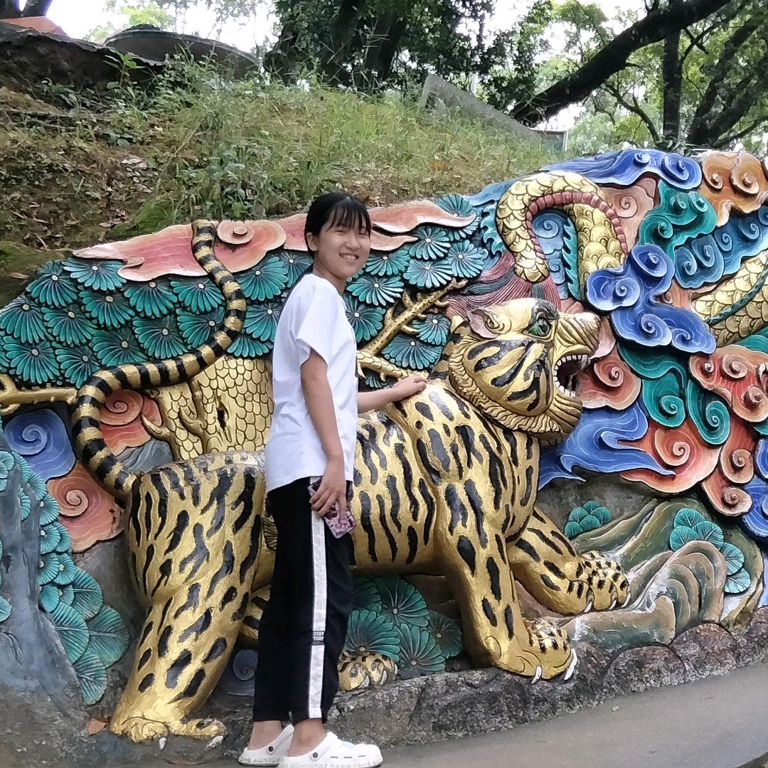 微笑哥，