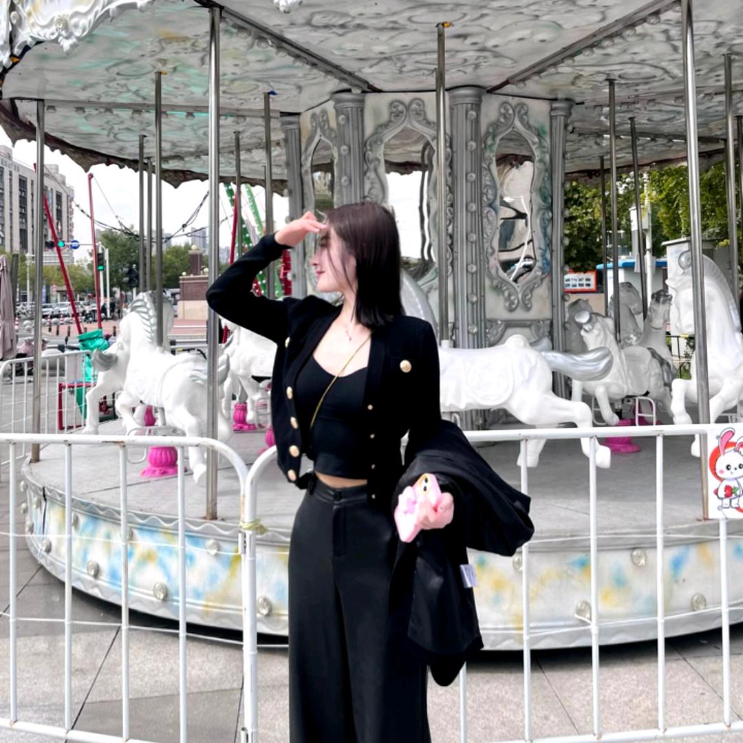 @TONG童童•轻奢