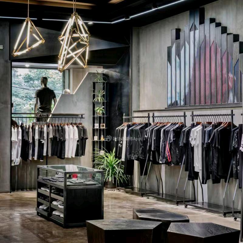 酷龙男装工厂店