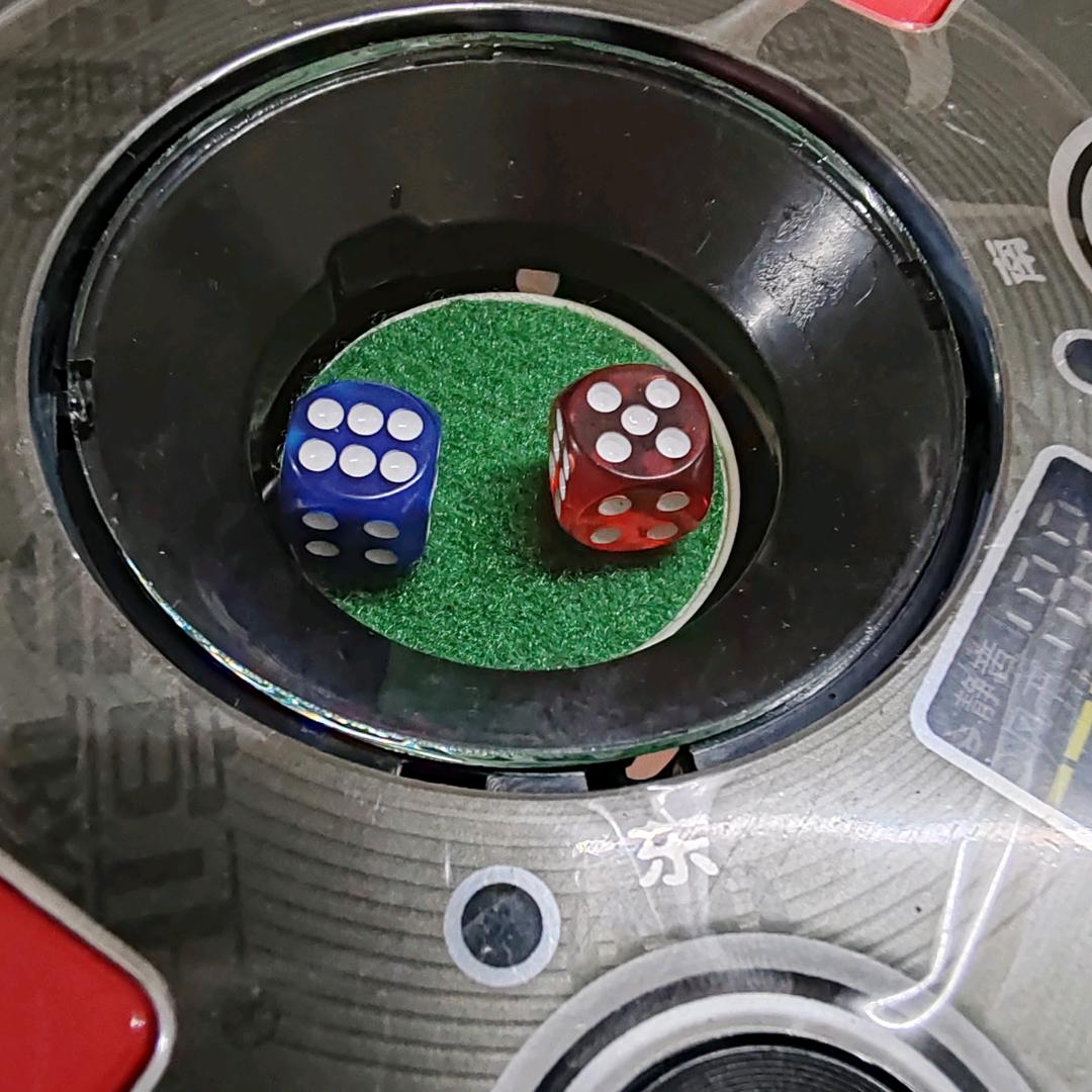 极光天虎三姐战神电话金钱豹kok和计算器