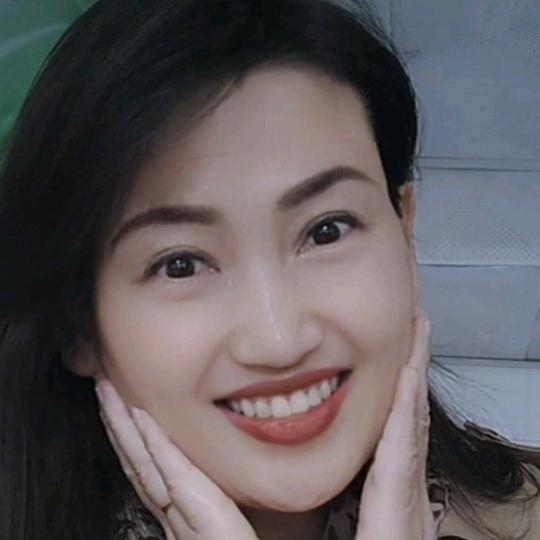 我是苗苗，爱聊天