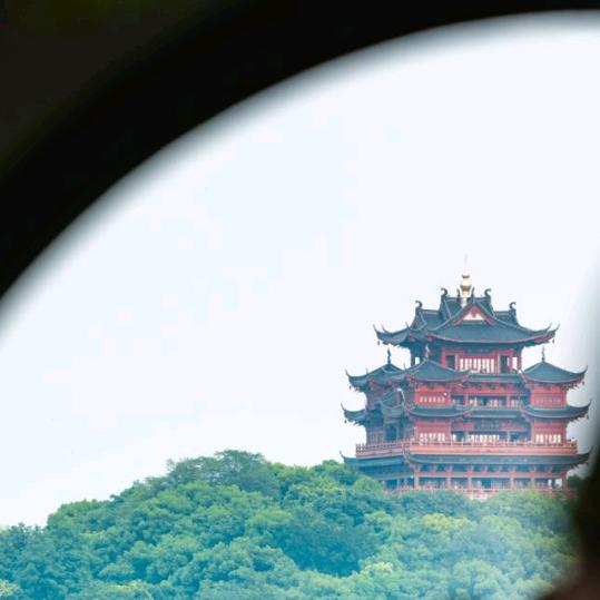 月江流