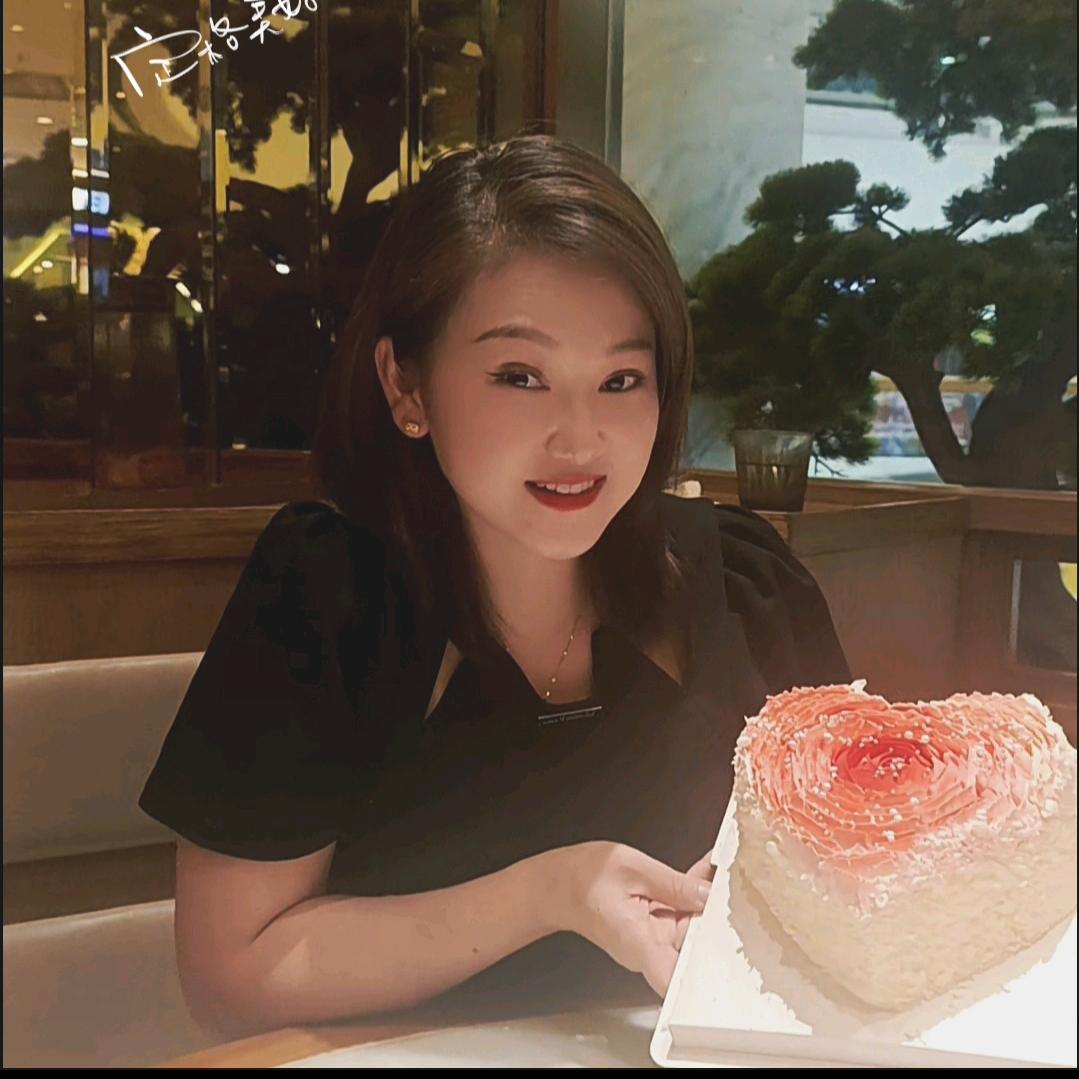 玲玲♥