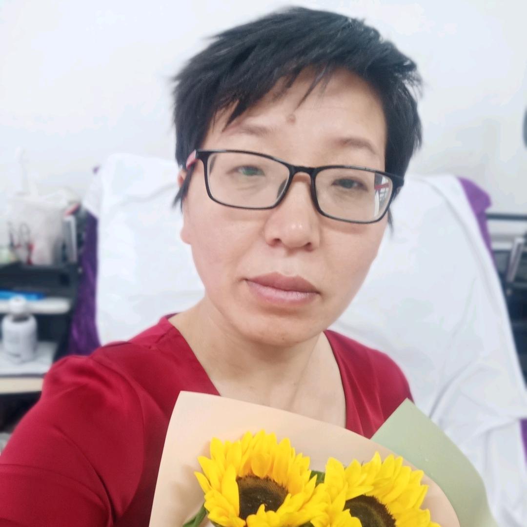 秦氏皮肤一绝