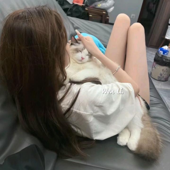 温梨.♡