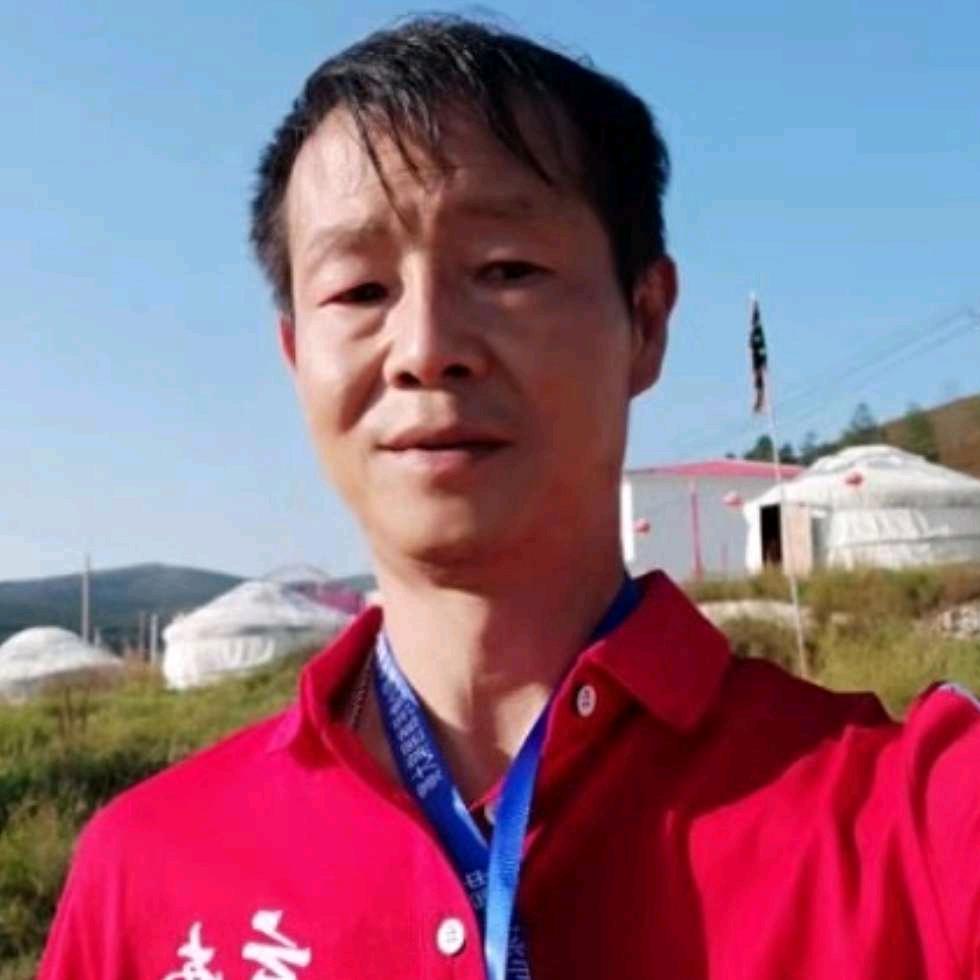 龙陵围棋培训杨老师