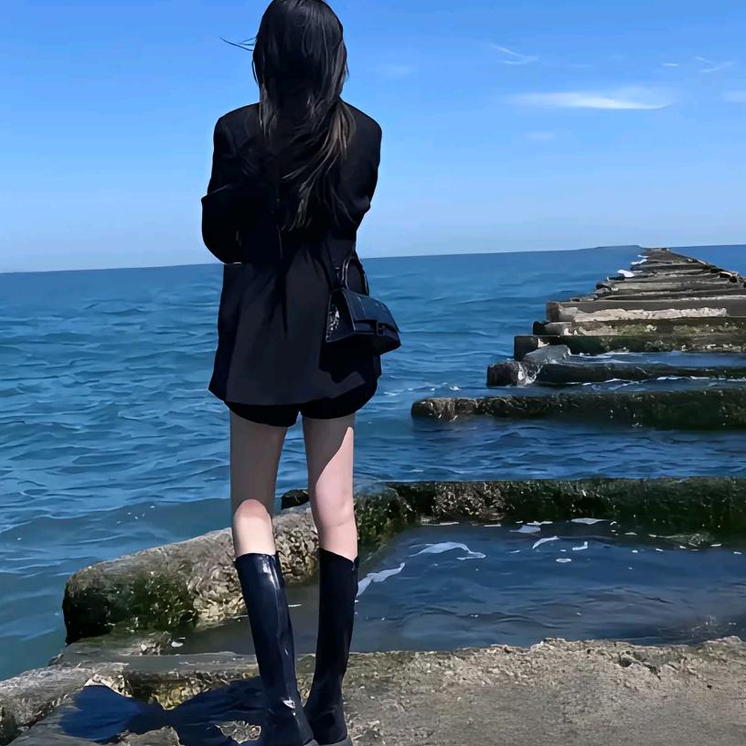 🌷醒不🦋来的梦🌷