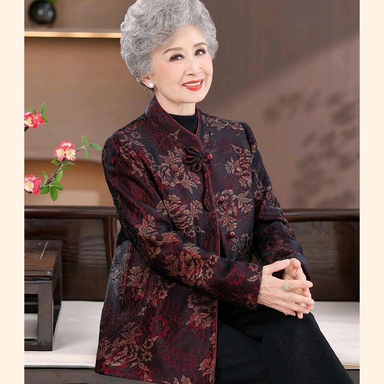 情缘圆奶奶装