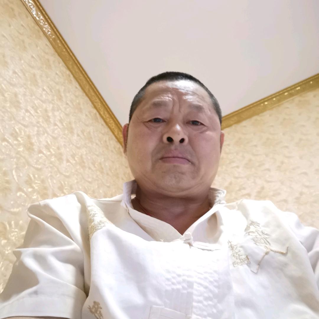 胖哥爱吃