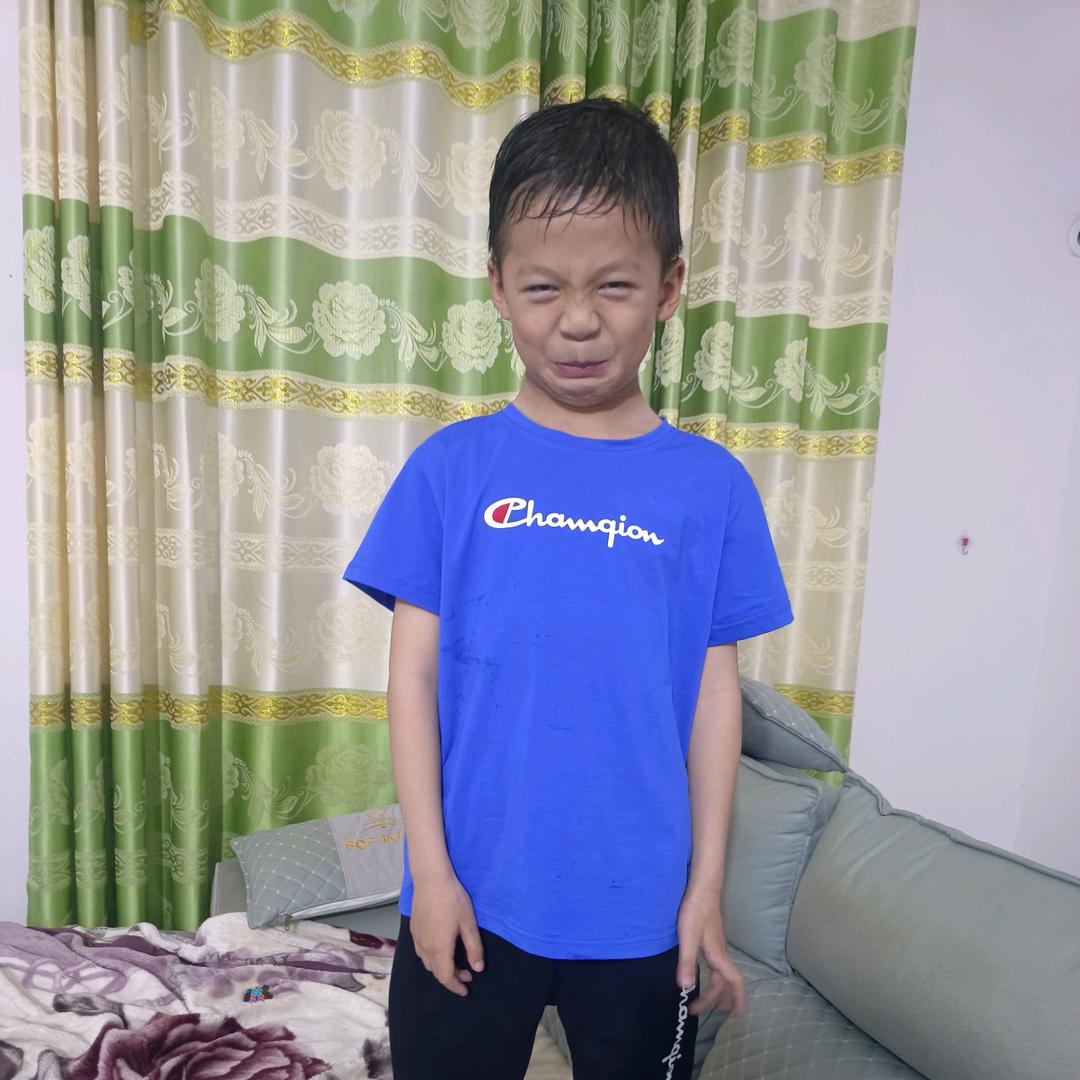 小 蓝