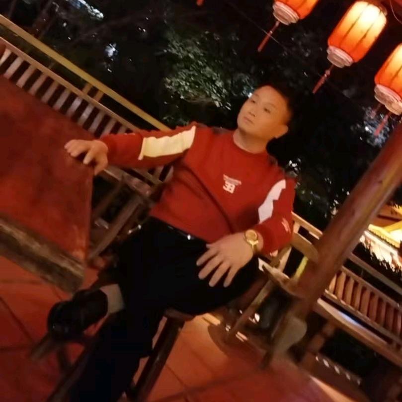 沙石砖水泥……等