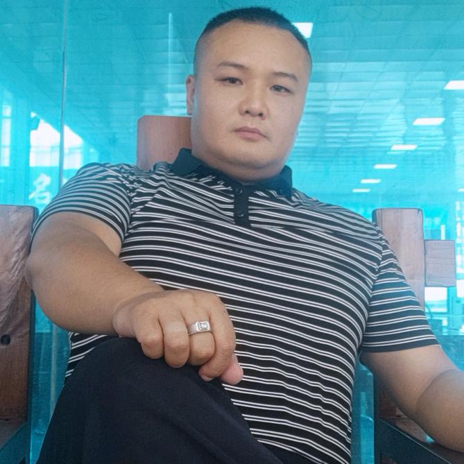 娄底买卖二手车吴兵①