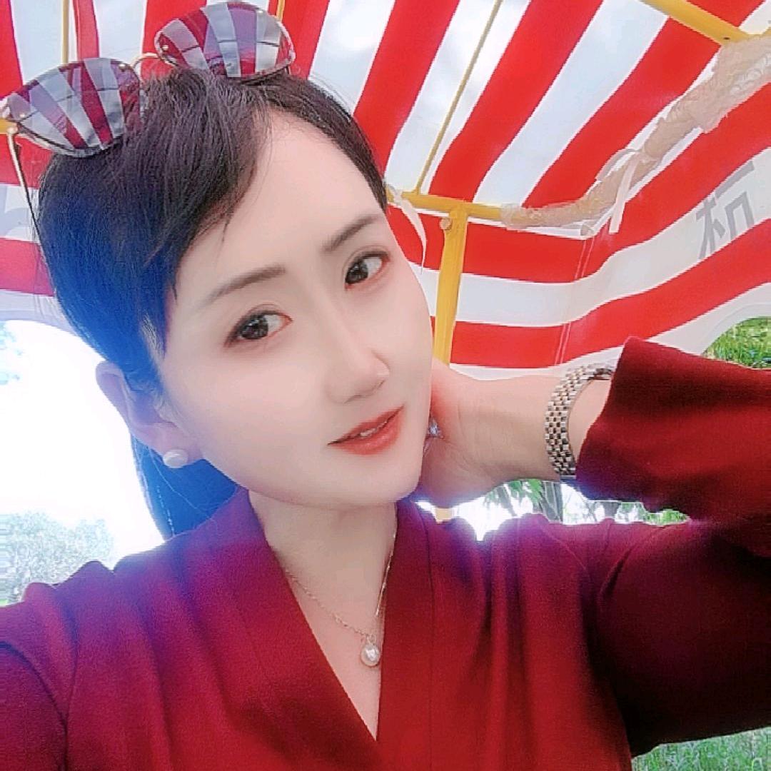 简默🍀🍀🌸🌸