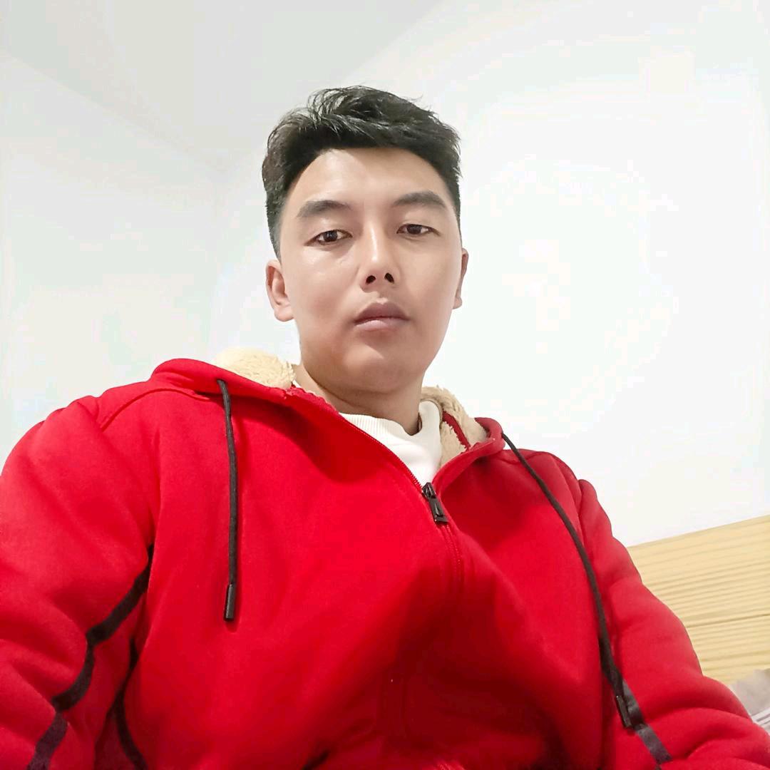 90后小陶在上海做高端家政