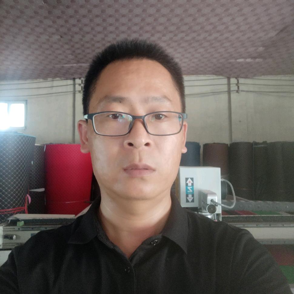 福路驭汽车脚垫工厂店