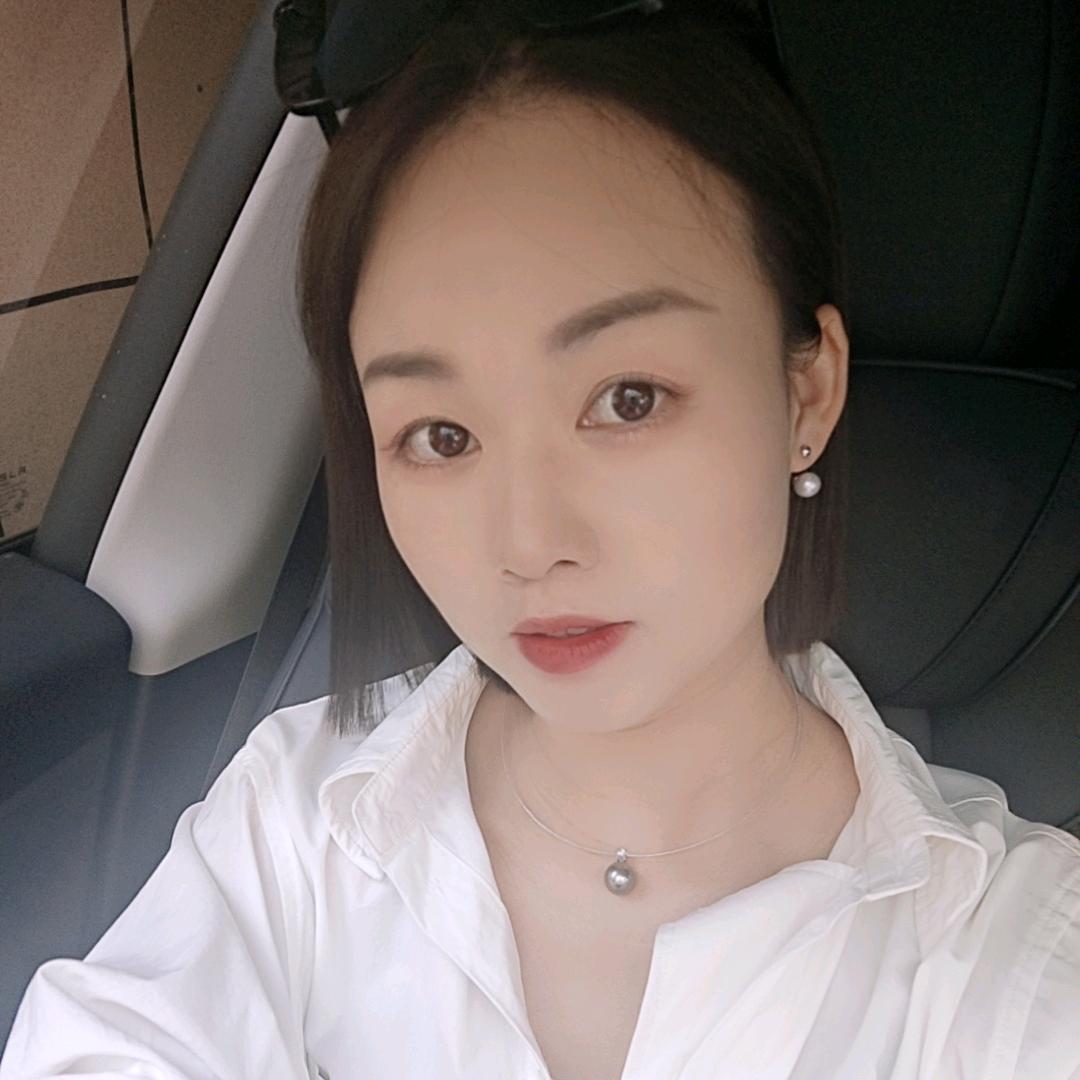 皮皮爱臭美