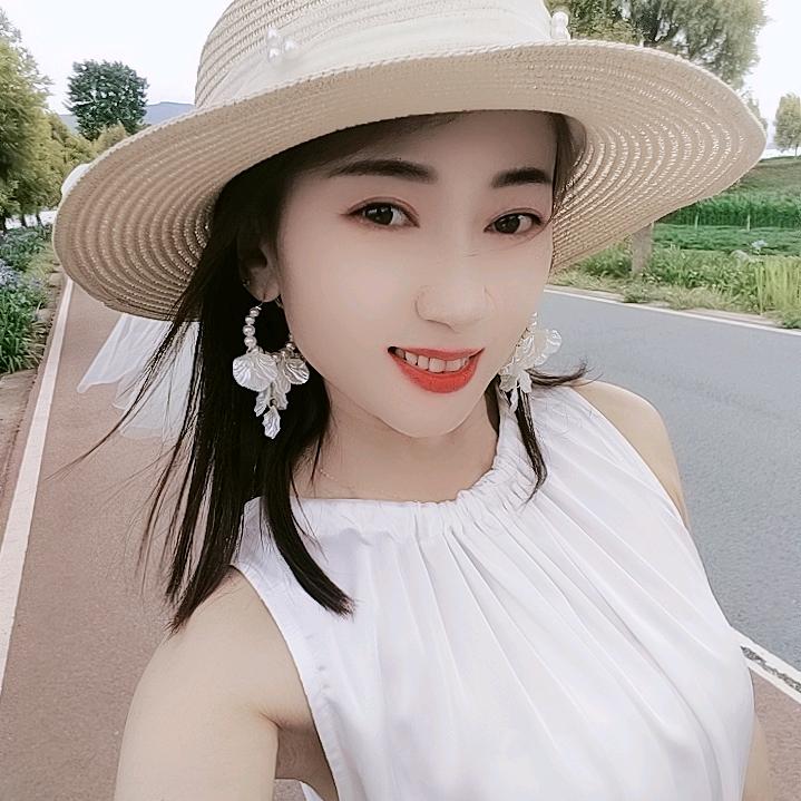 ℋღ᭄小方🍒᭄💞࿐