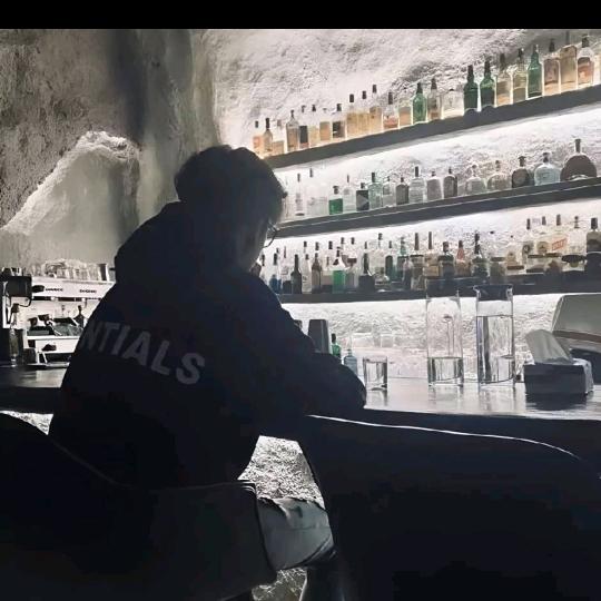 冷  情