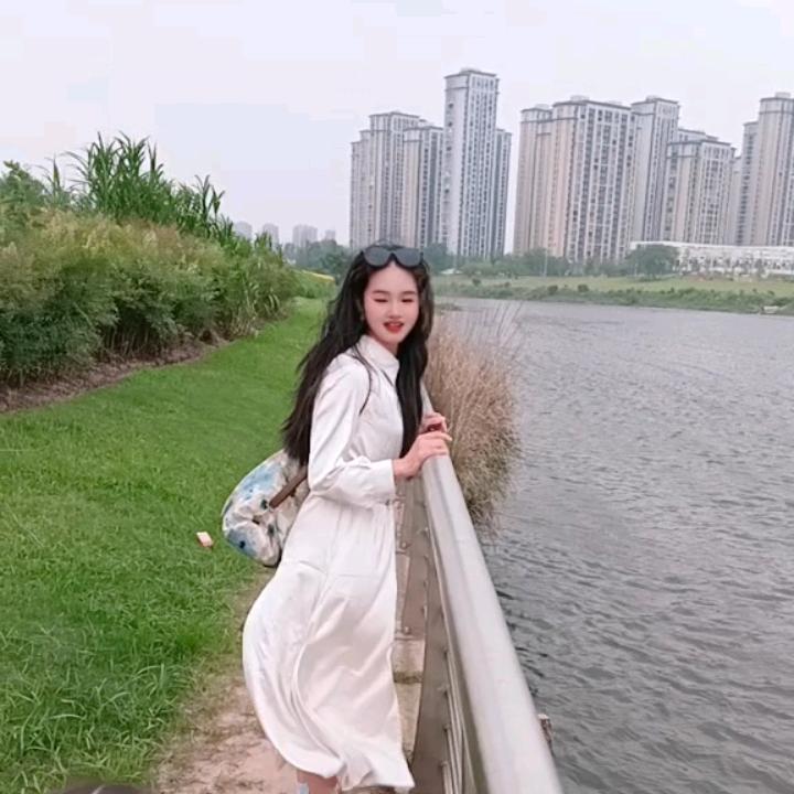 蓝色天空🌎