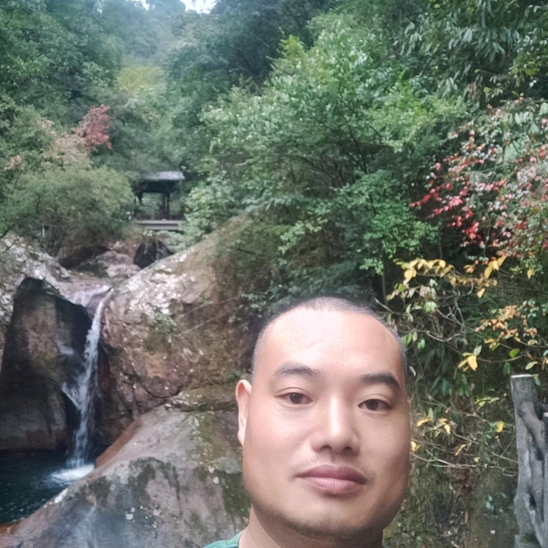 杯中烈¯_༼ 酒•́ ͜ʖ •̀敬余生