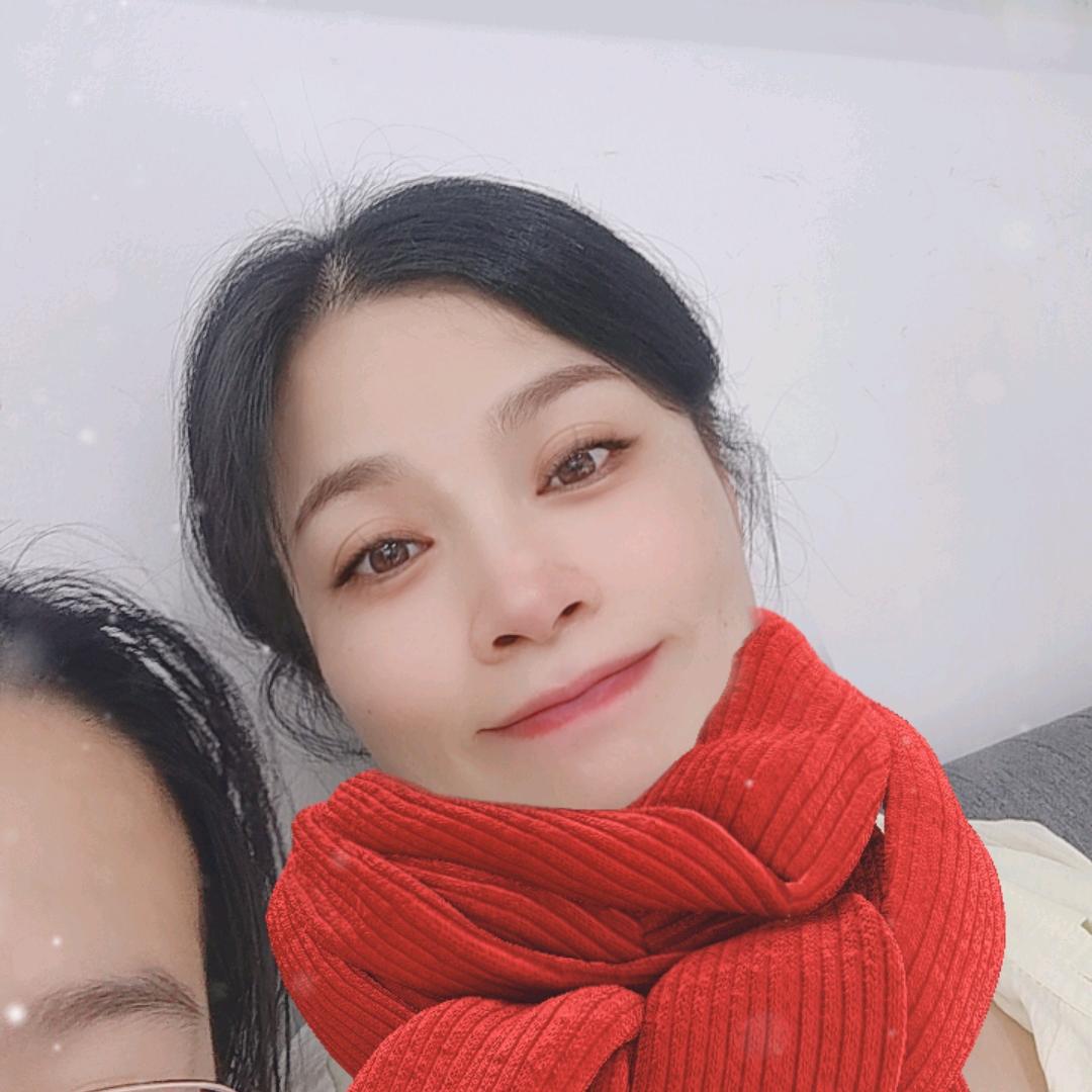 英子