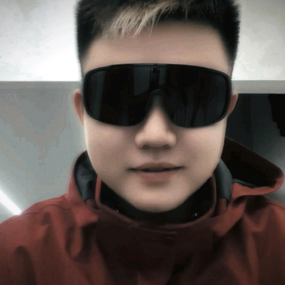 八佰