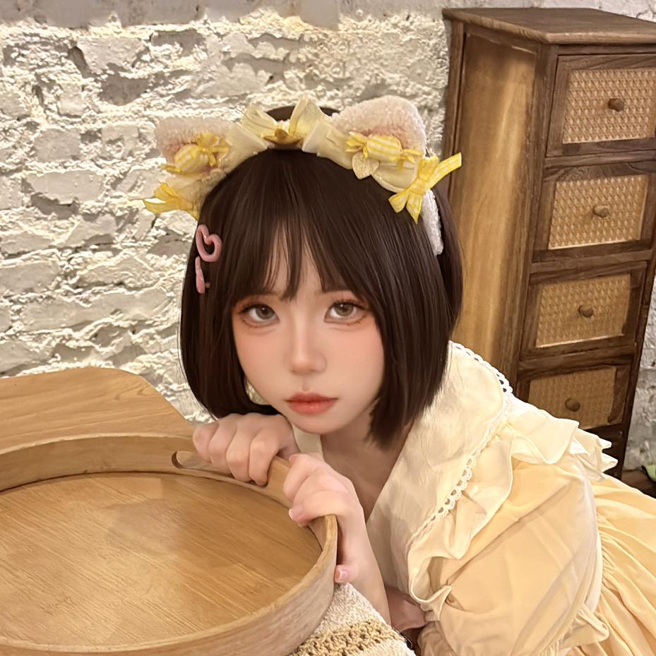 忆昀(υ . . υ) ❅·°
