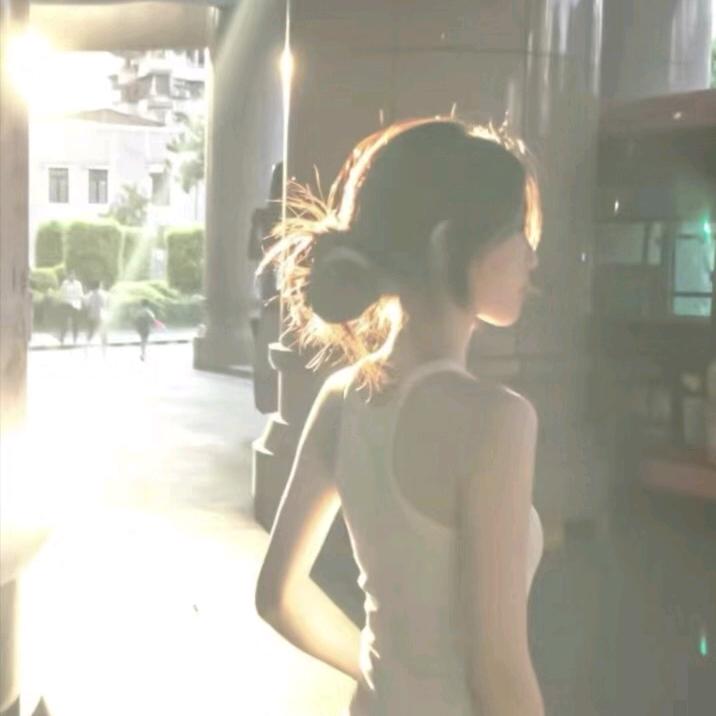 四点半就睡