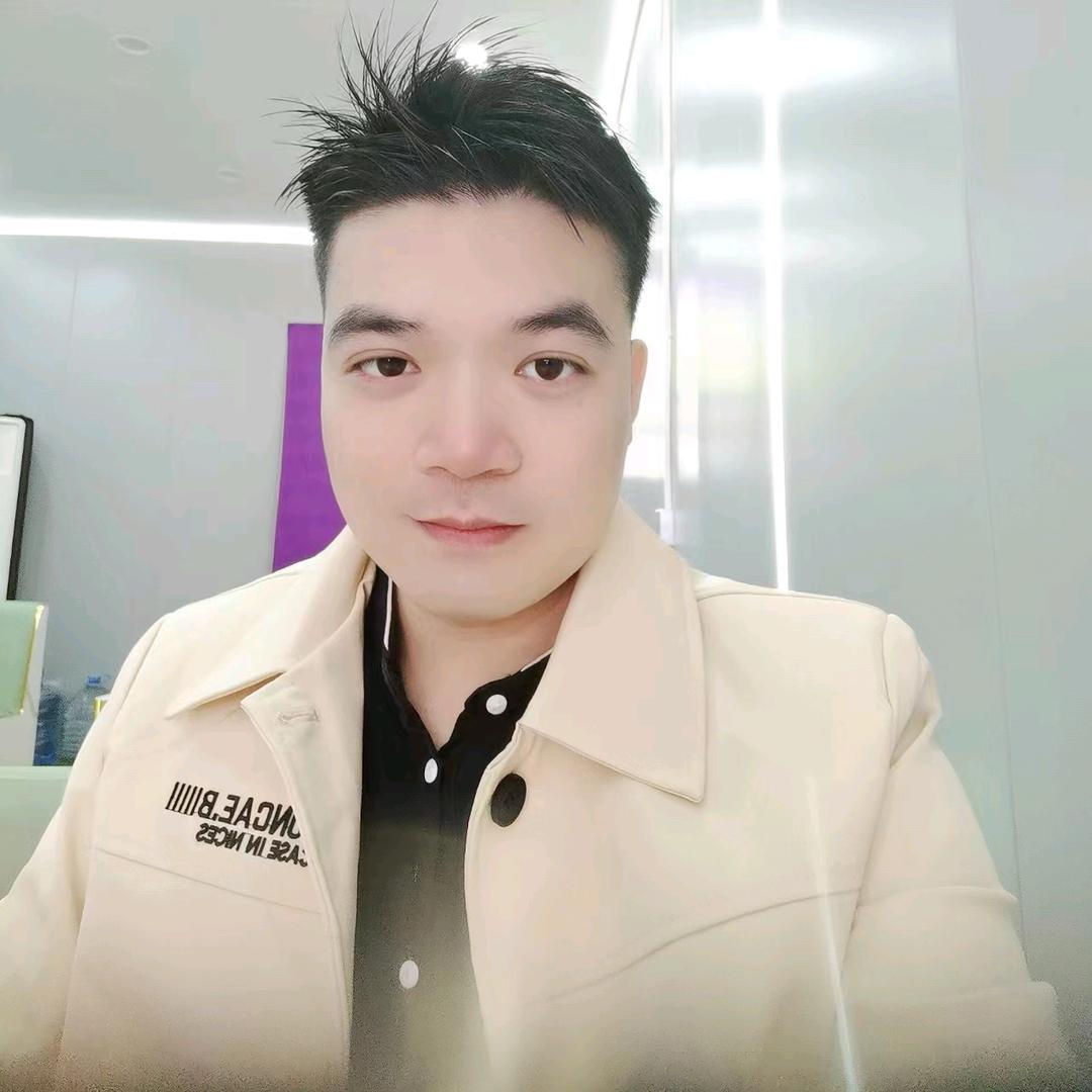 爱唱歌的云起