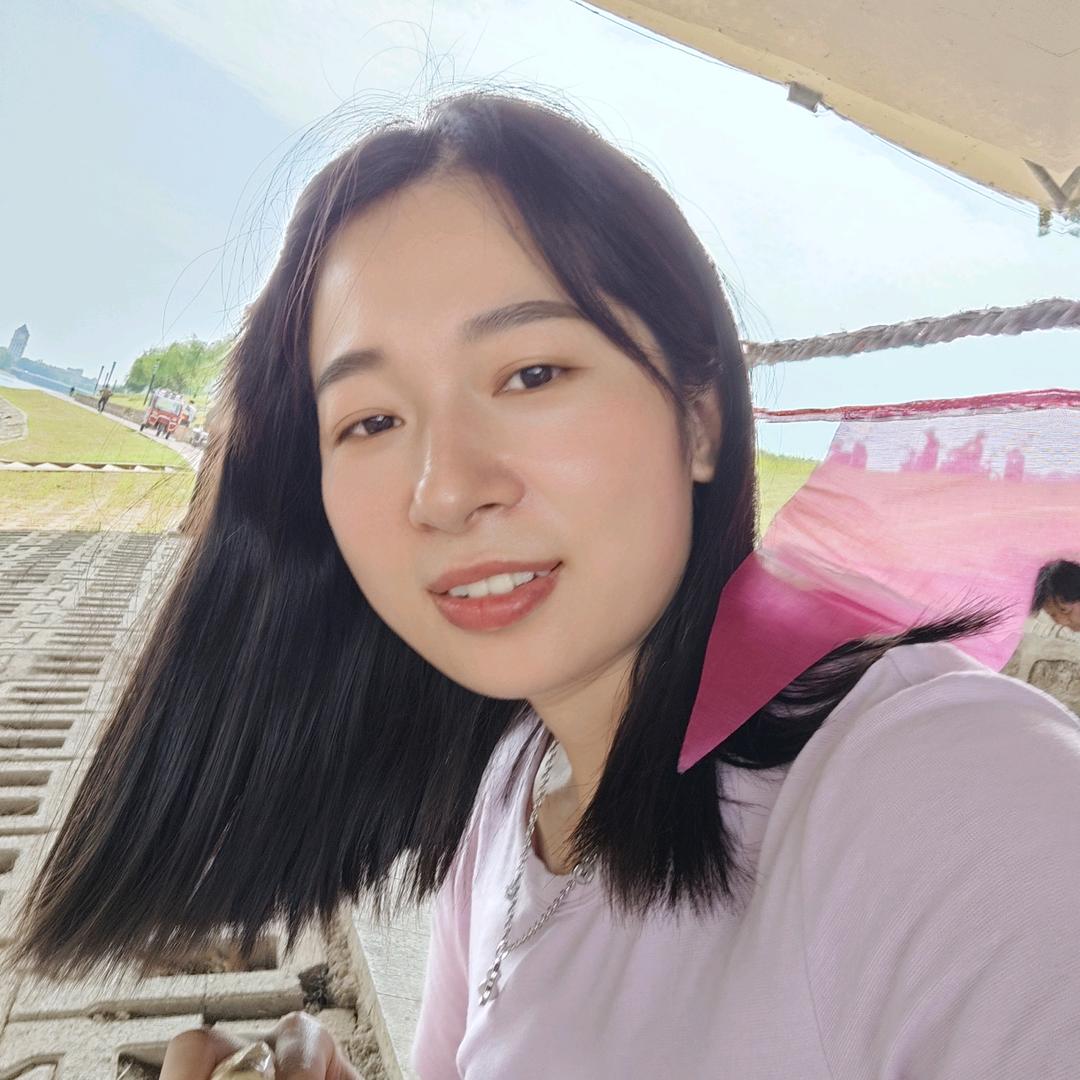 婷