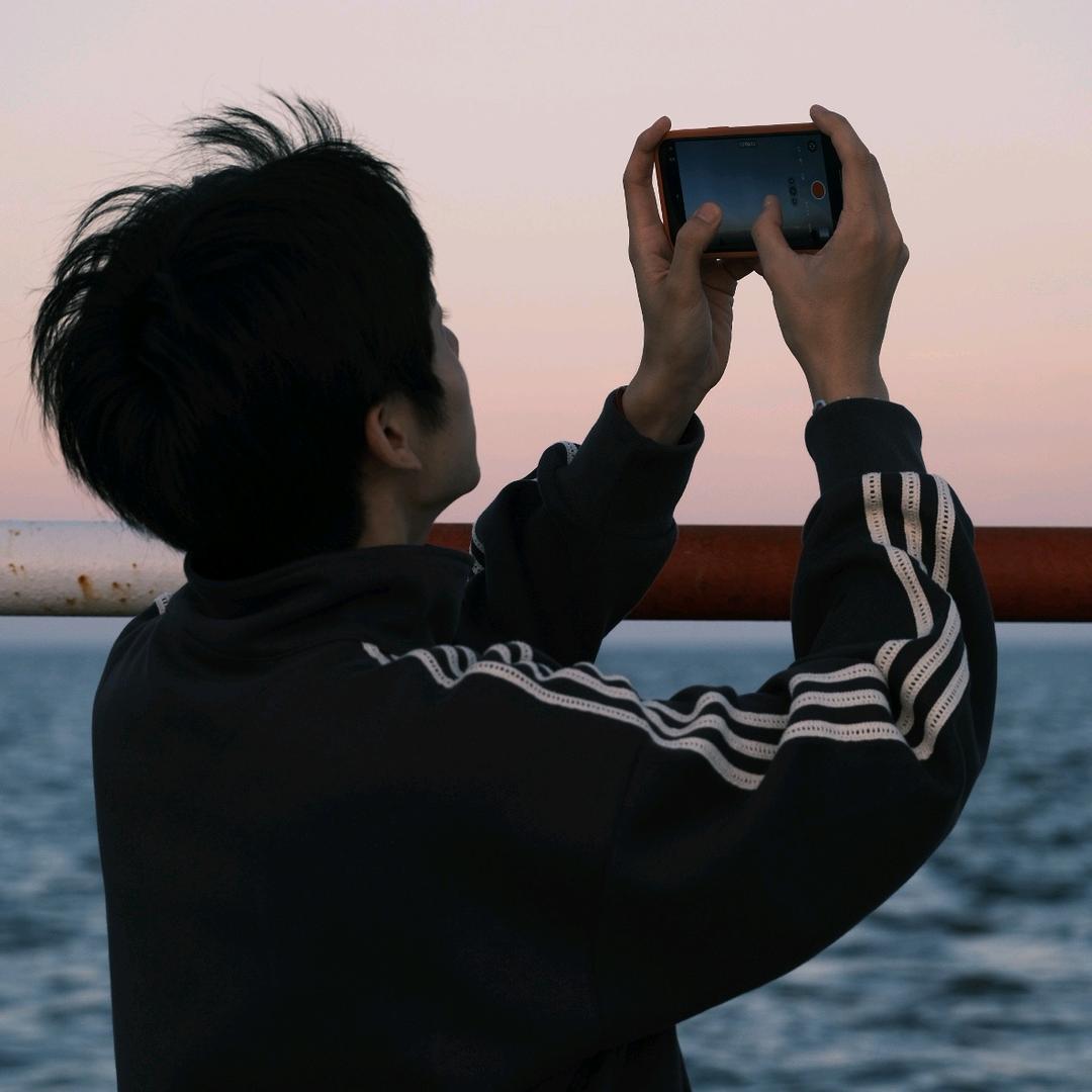辞旧.