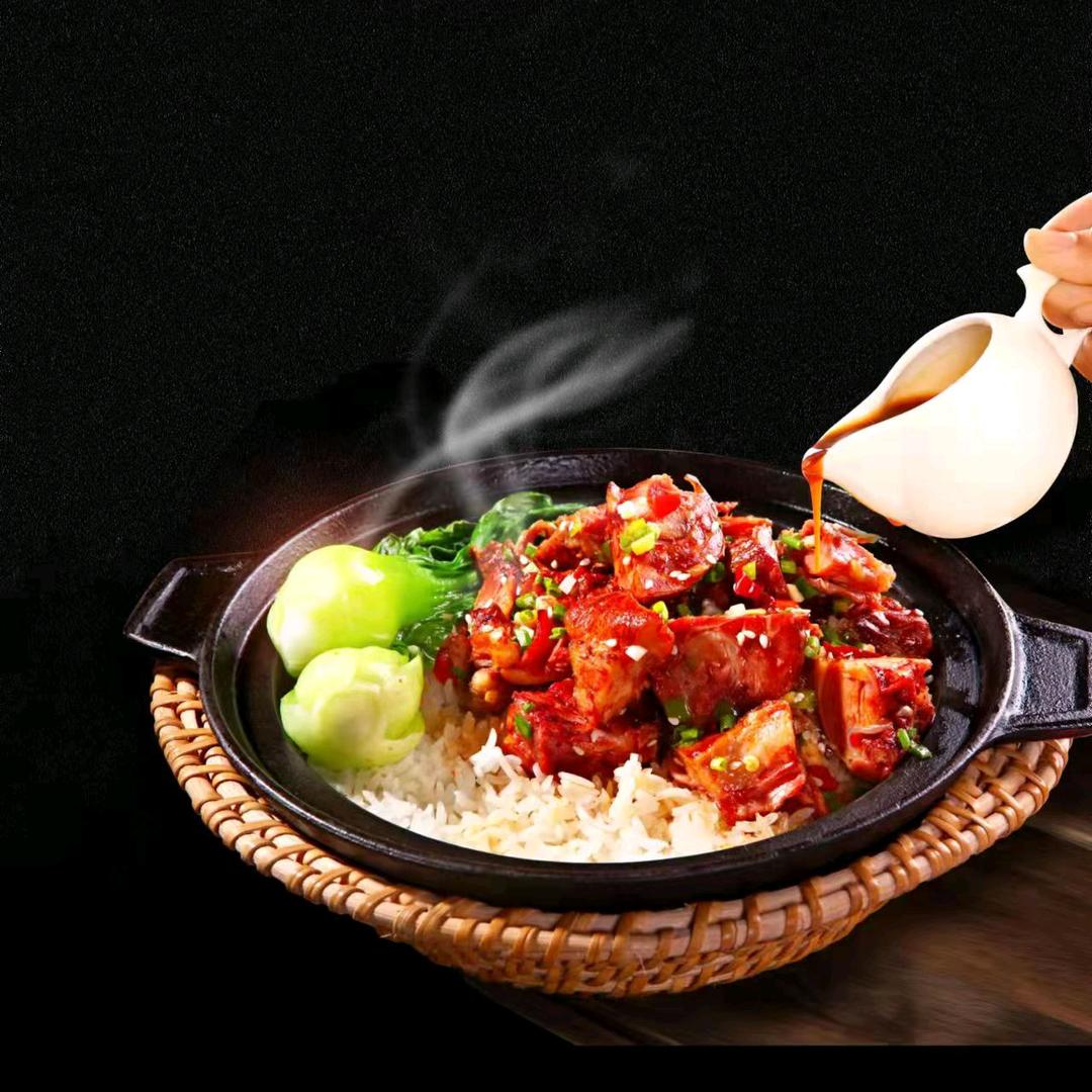 轻食煲仔饭  接受  在线订餐