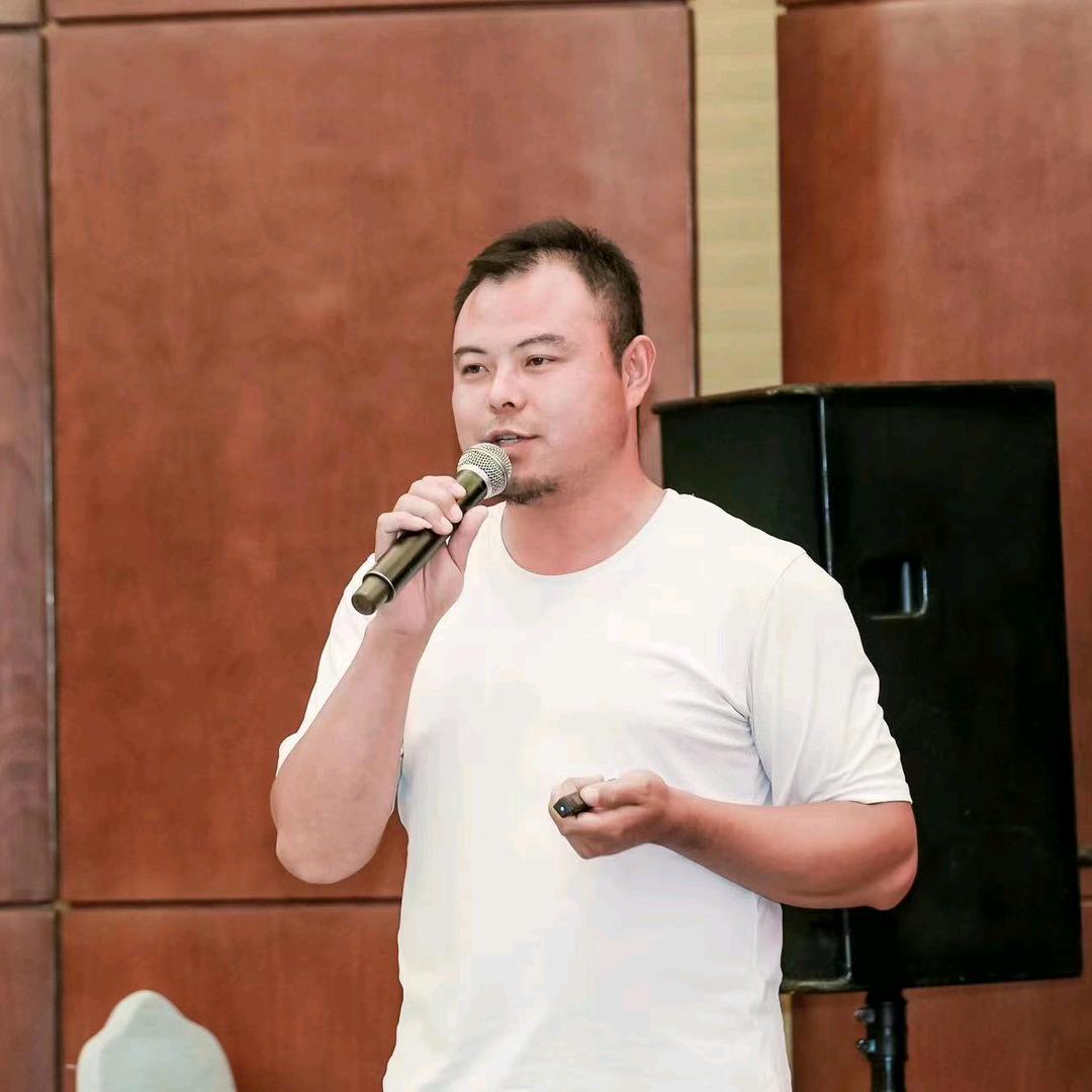 没错，我就是铁柱