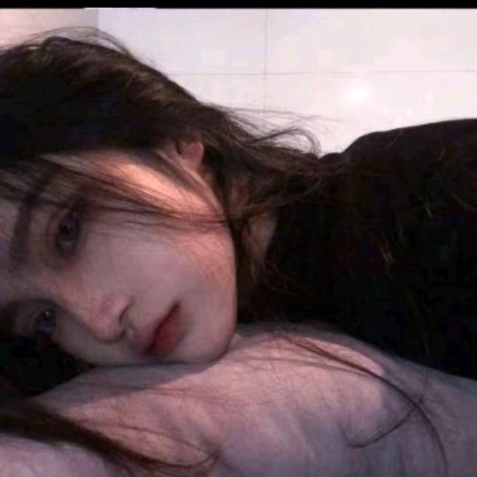 小妖爱追剧守🐰