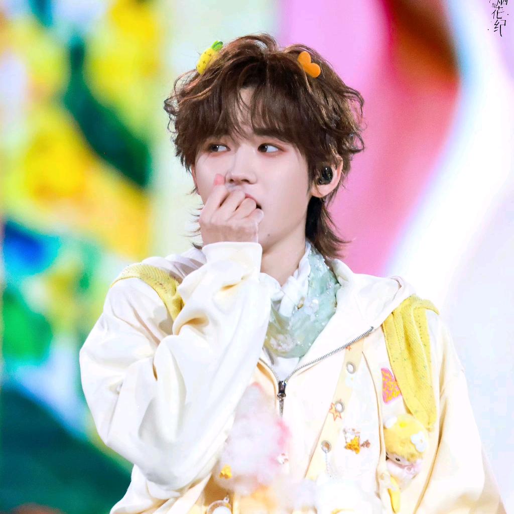 超级可爱的小宋老师👑ᴬᴷ