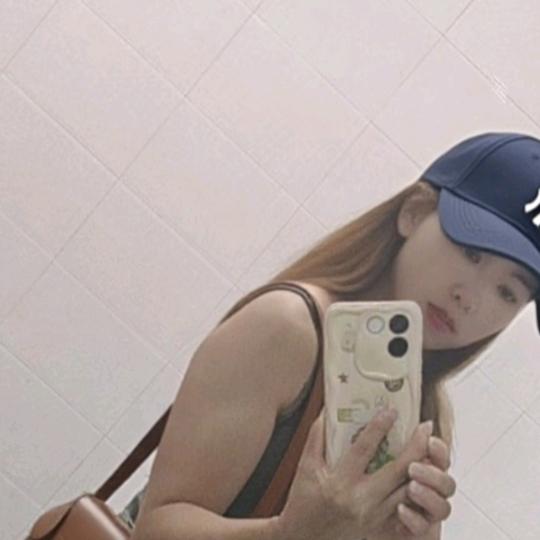 外表淑女内心汉子