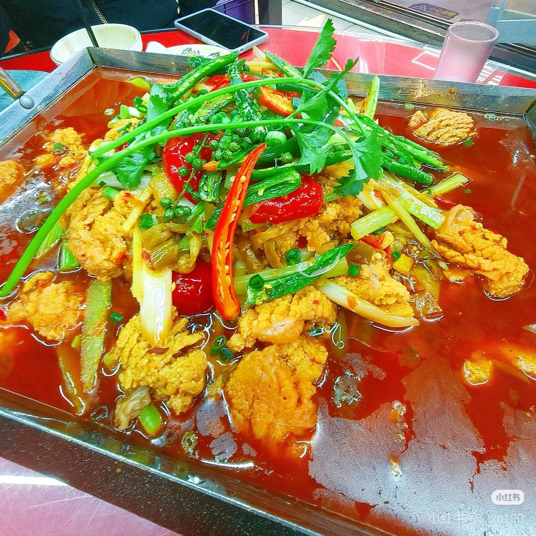 乐山无名烧烤、烤鱼、江湖菜