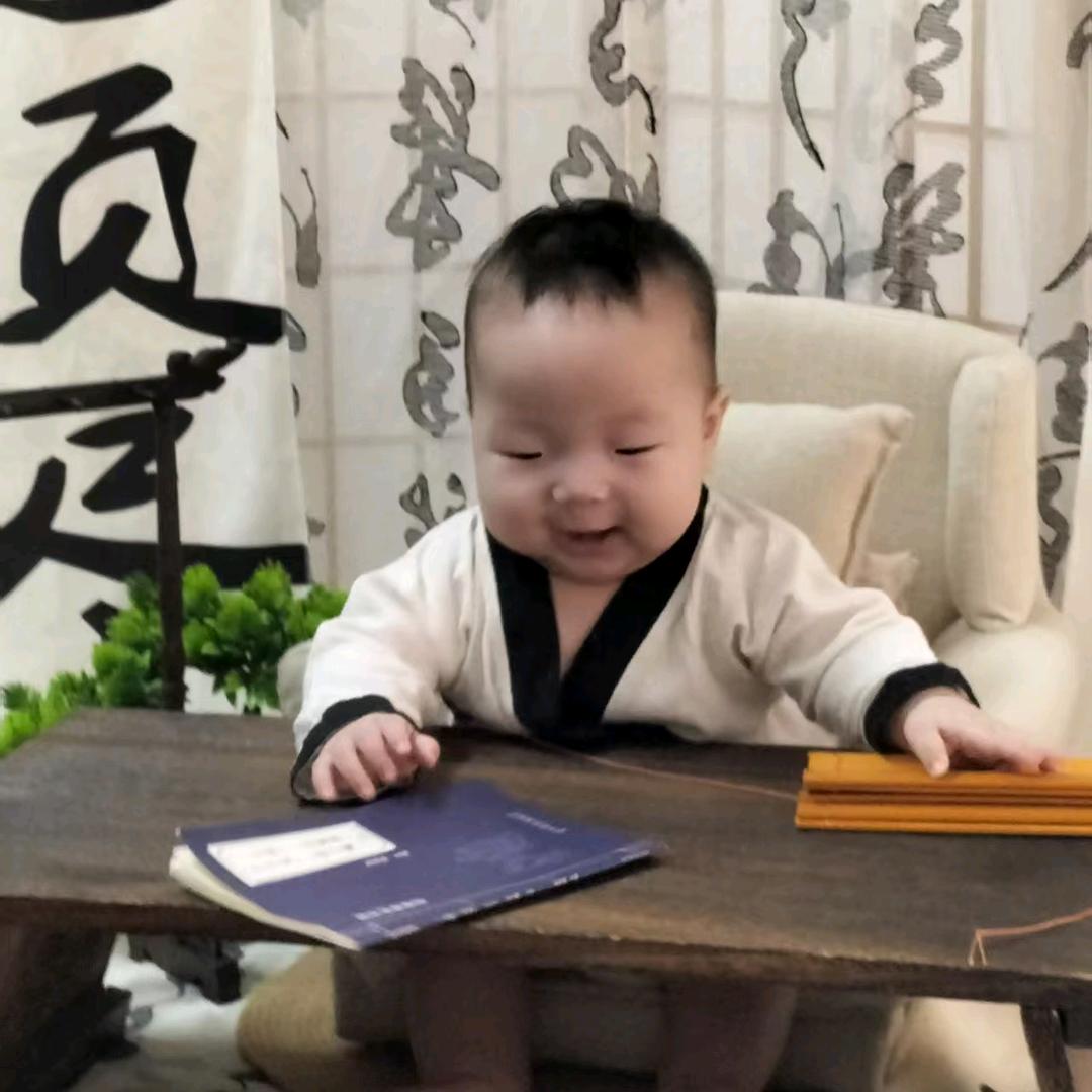 “云淡风轻”💫