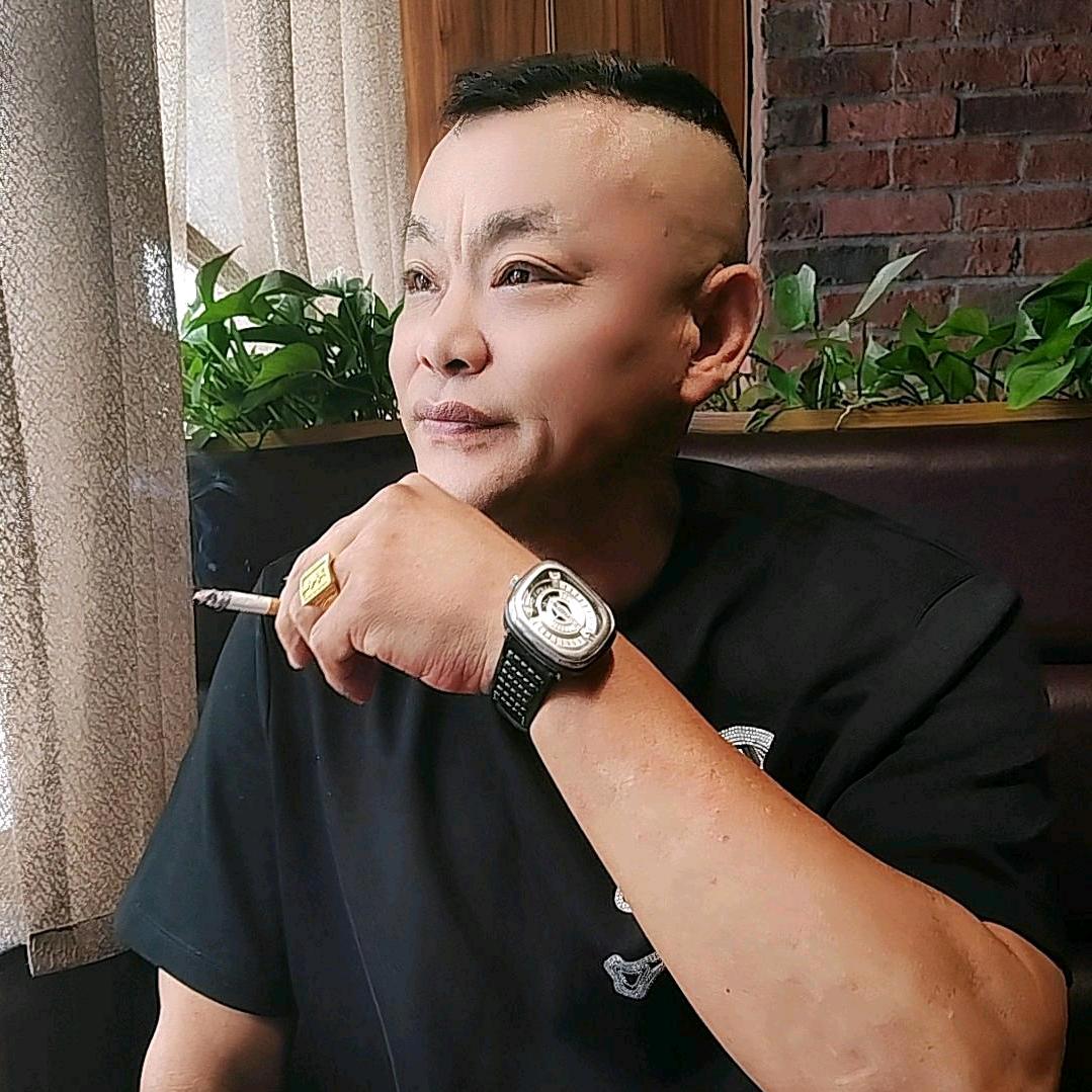 红哥