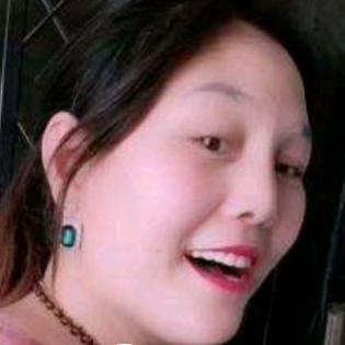 爱唱歌的萍儿