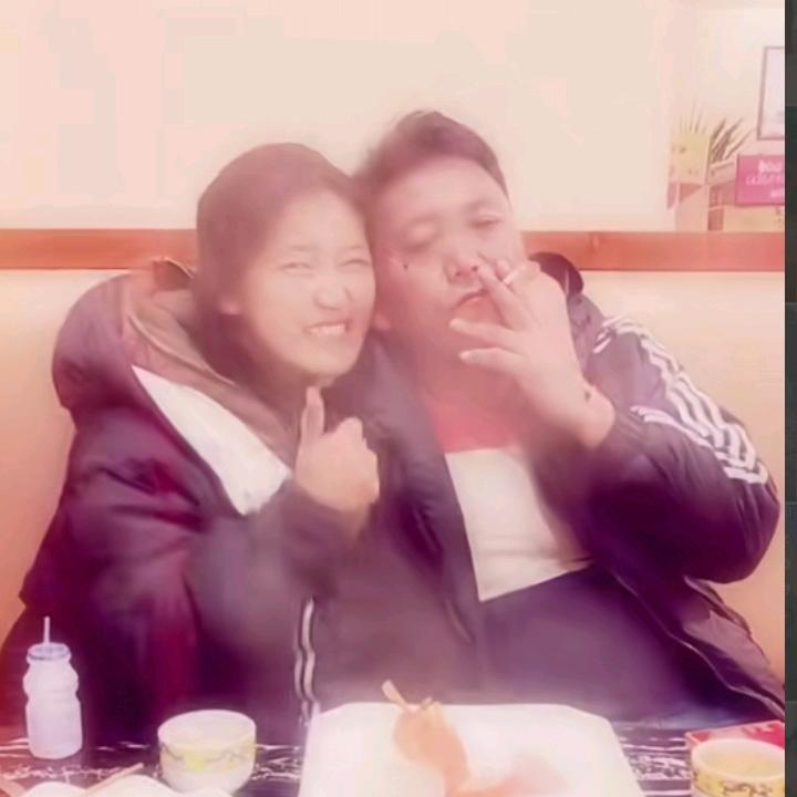 藏族女人👻
