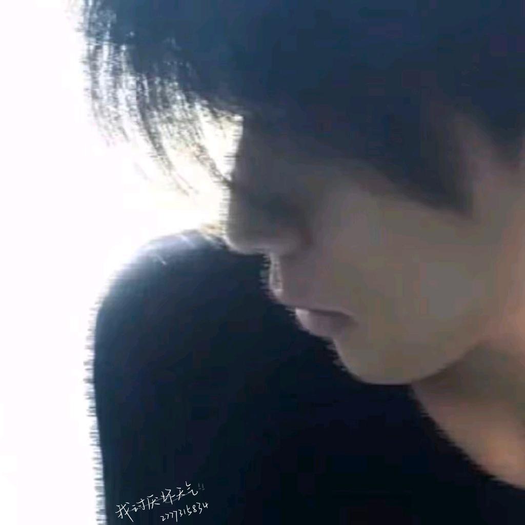 鱿鱼的普信男